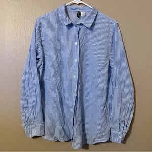 Divided Women’s Long Sleeve Button Down Shirt - Blue/White - L